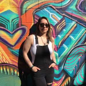 Meet your Posher, Jessica